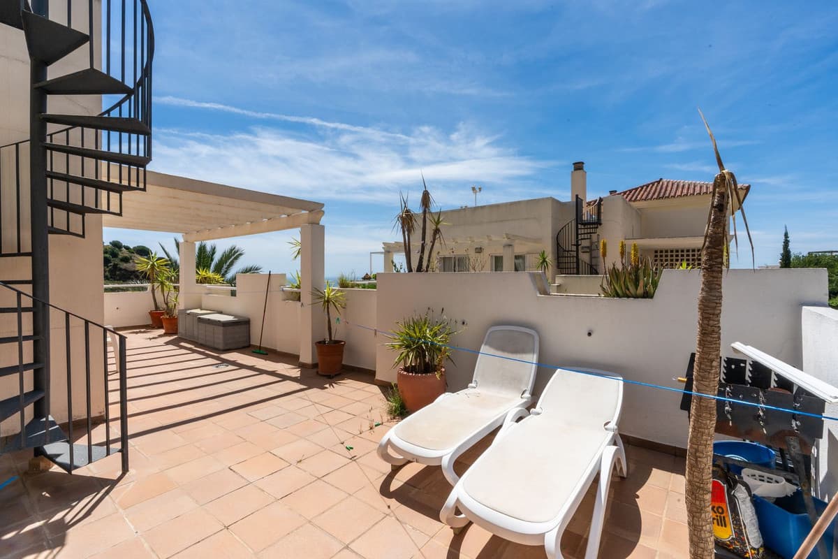 Penthouse in Calahonda — photo 10 of 10