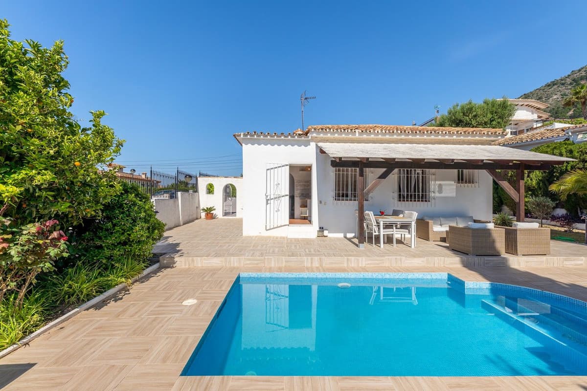 Detached Villa in La Capellania — photo 2 of 10