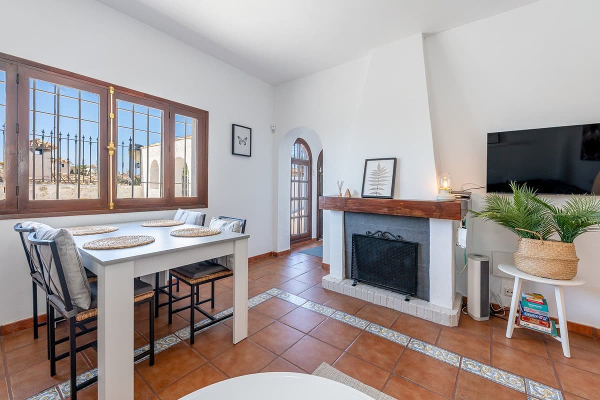 Detached Villa in La Capellania — photo 4 of 10