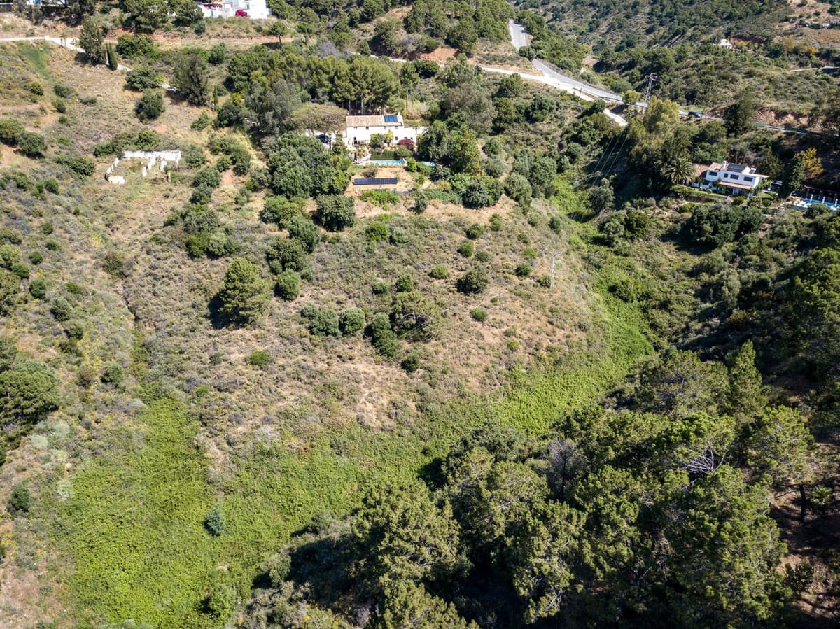Detached Villa in Estepona — photo 2 of 10