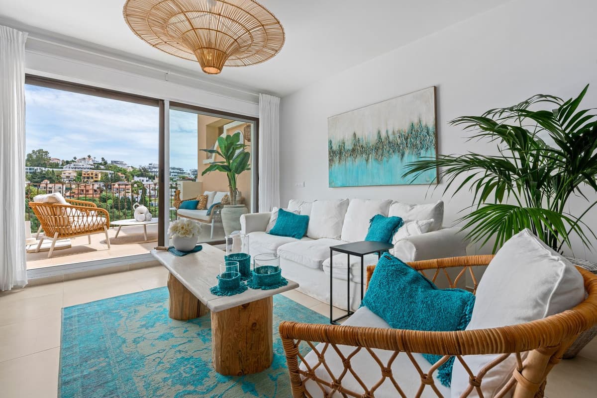 Penthouse Duplex in Estepona — photo 1 of 10