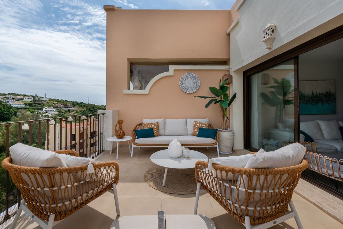 Penthouse Duplex in Estepona — photo 3 of 10