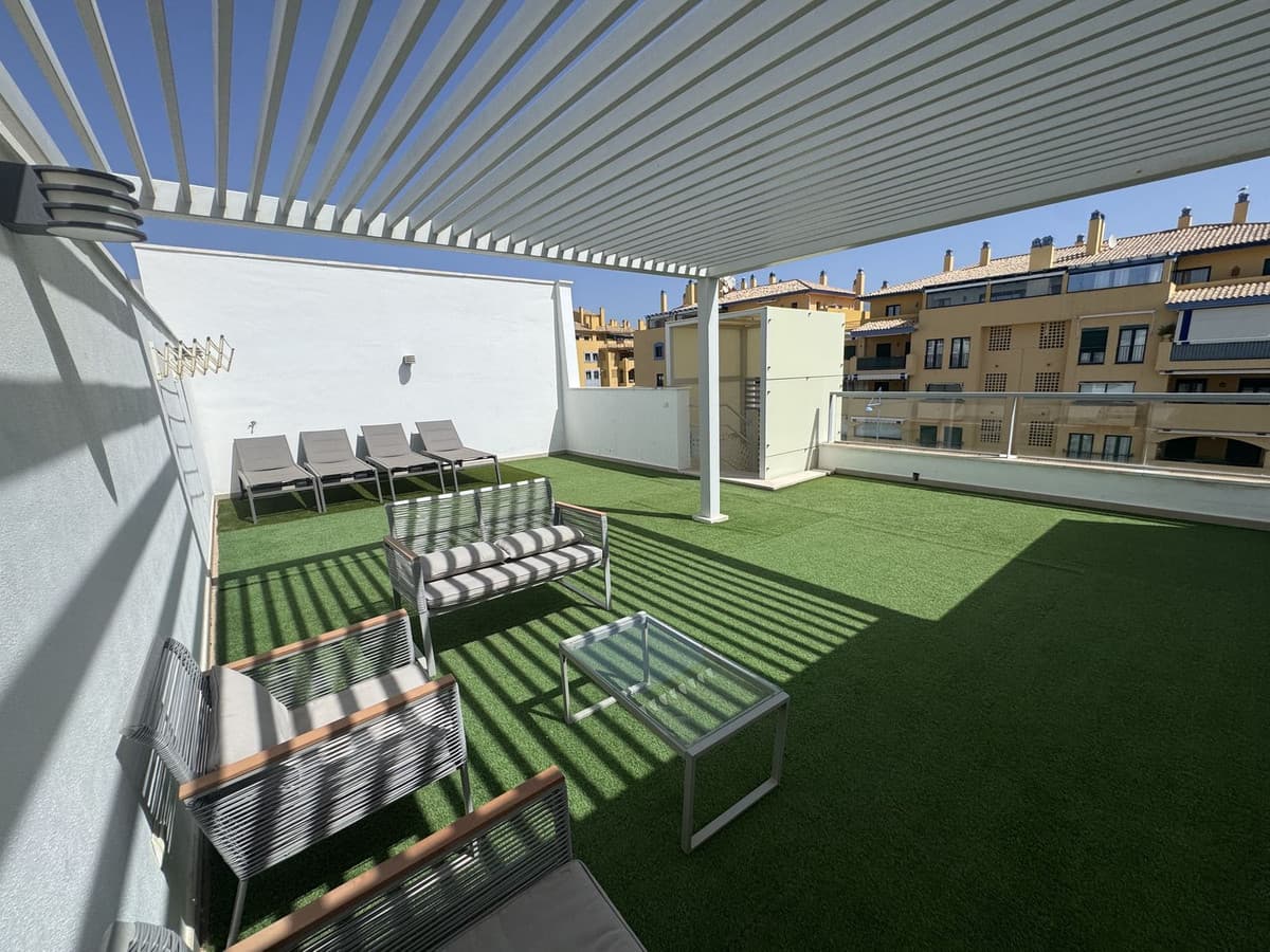 Top Floor Apartment in San Pedro de Alcántara — photo 4 of 10