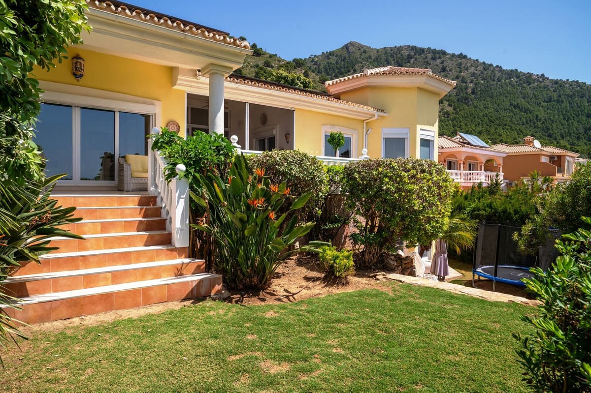 Detached Villa in Mijas — photo 4 of 10