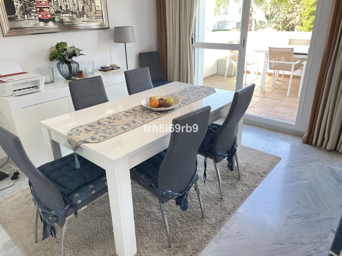 Penthouse in Estepona — photo 2 of 10