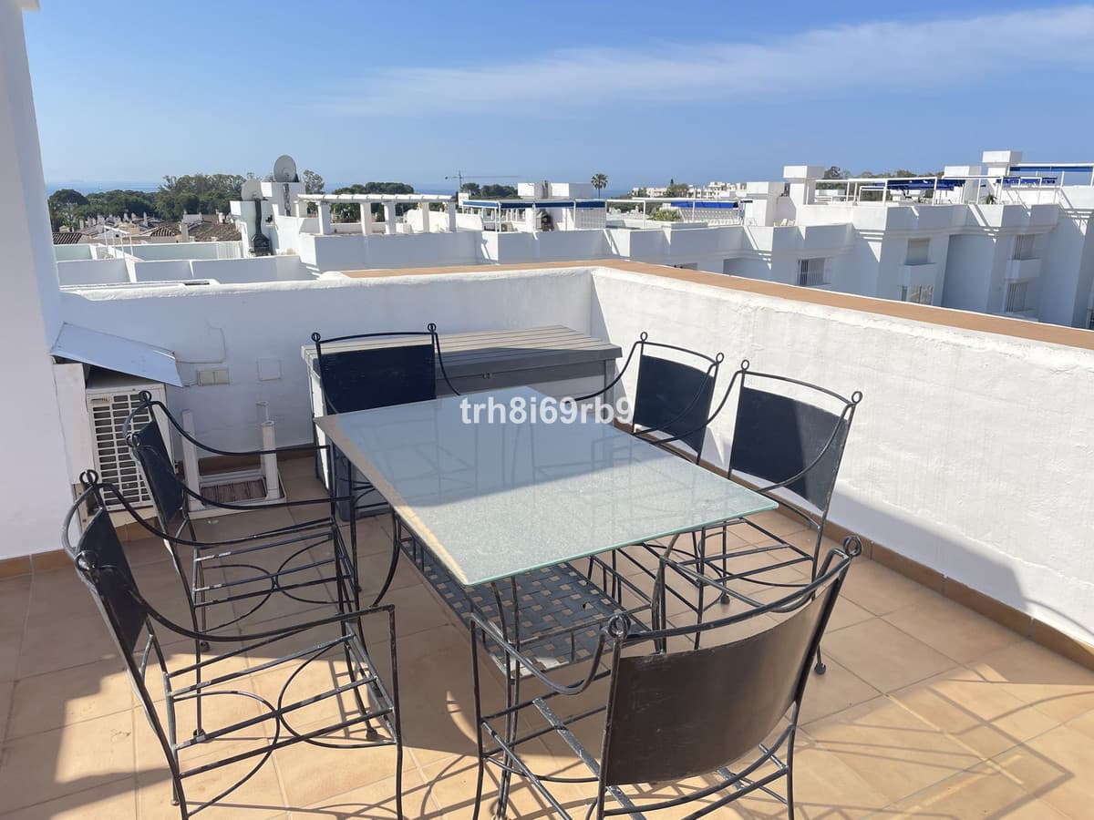 Penthouse in Estepona — photo 5 of 10