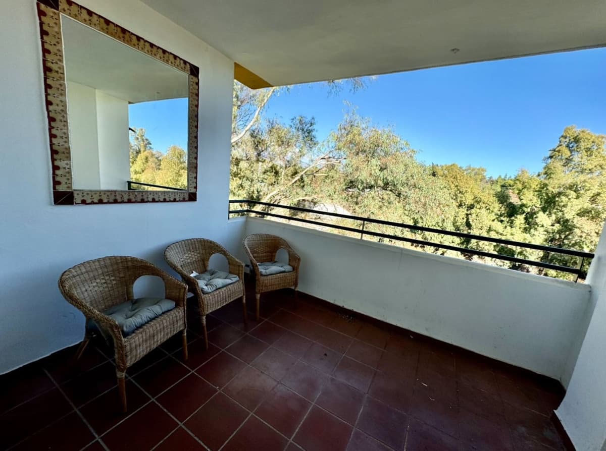 Middle Floor Apartment in Guadalmina Baja — photo 6 of 10