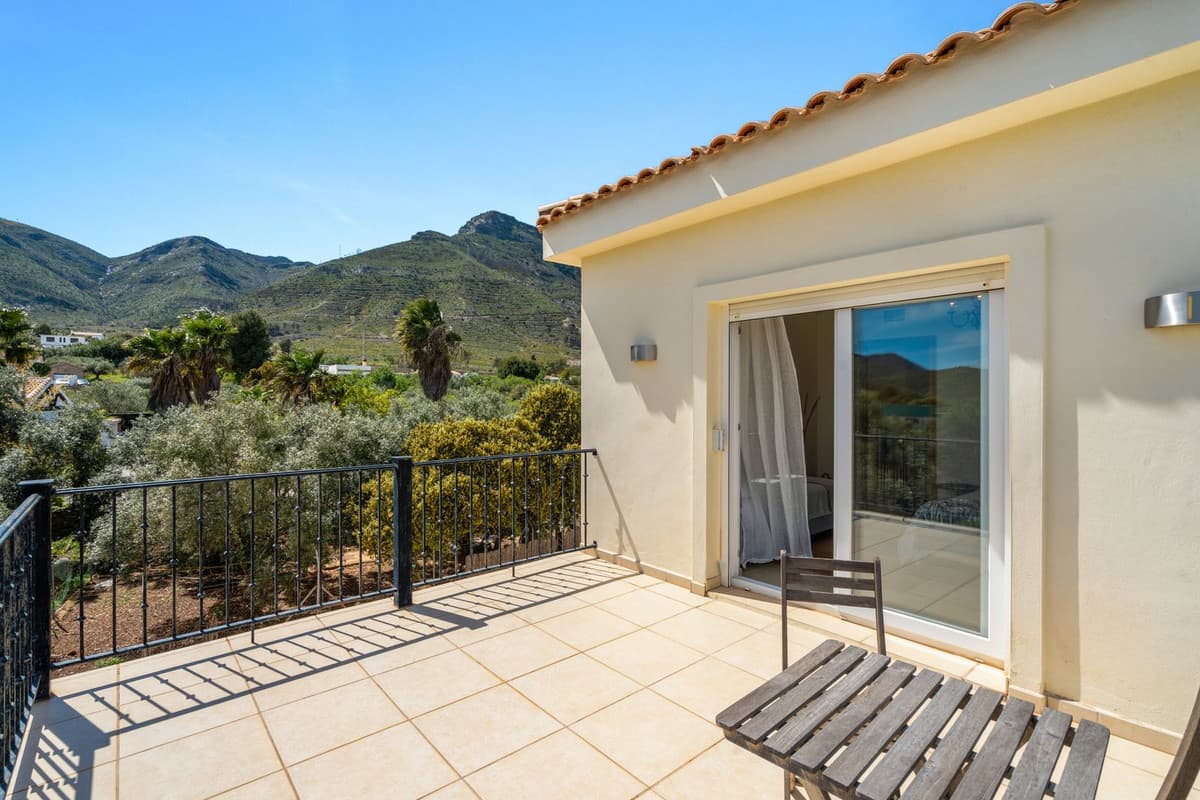 Detached Villa in Alhaurín el Grande — photo 6 of 10