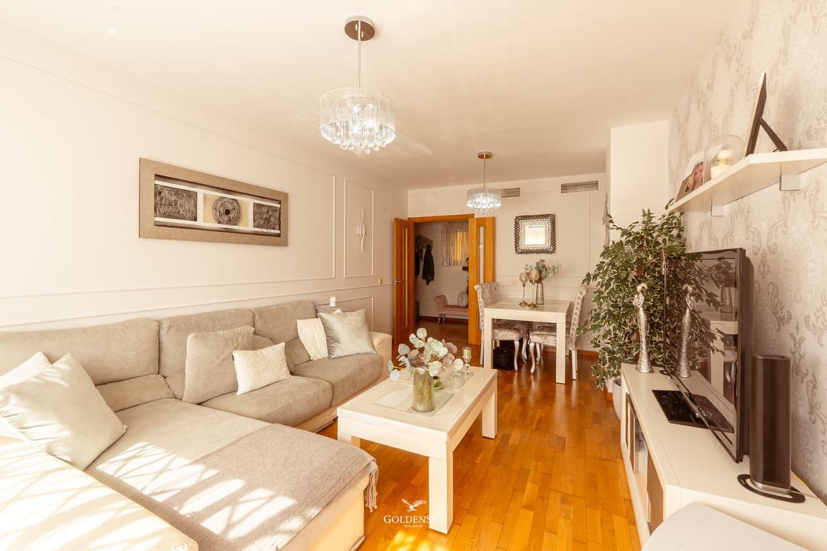 Ground Floor Apartment in Estepona — photo 2 of 10