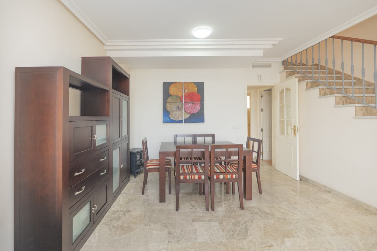 Townhouse in Torremolinos — photo 7 of 10