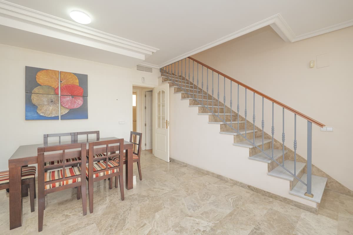 Townhouse in Torremolinos — photo 8 of 10