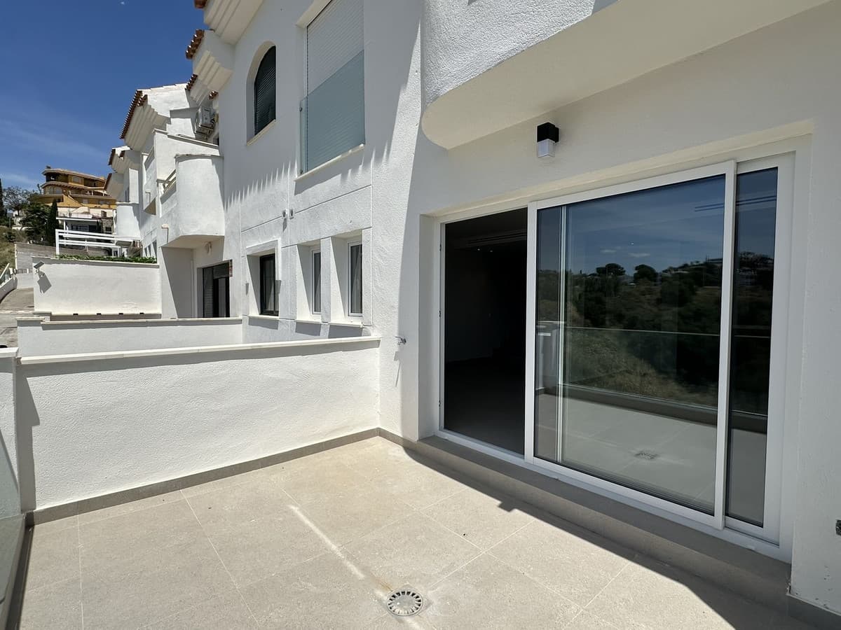 Townhouse in Torrequebrada — photo 6 of 10