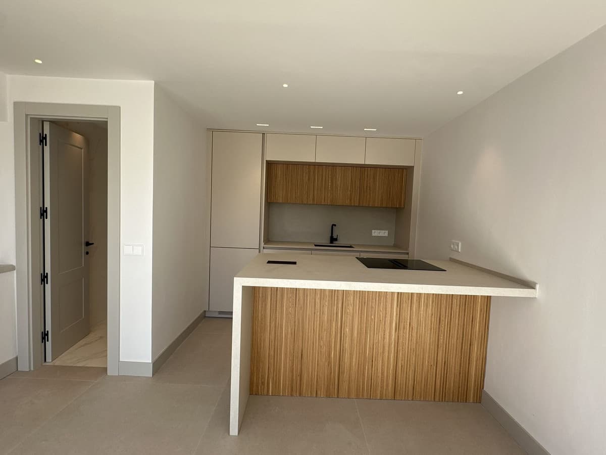 Townhouse in Torrequebrada — photo 10 of 10