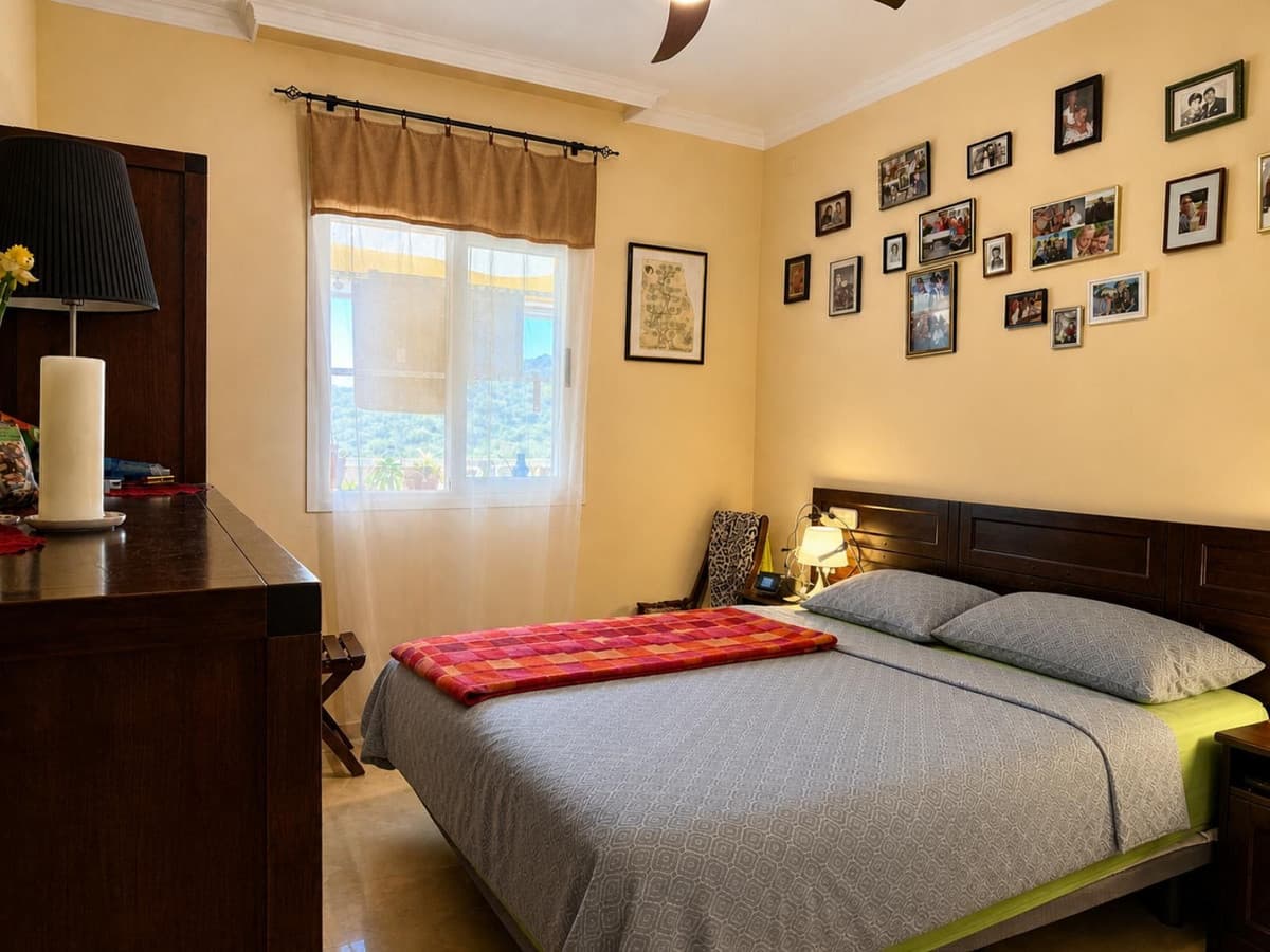 Top Floor Apartment in La Mairena — photo 7 of 10