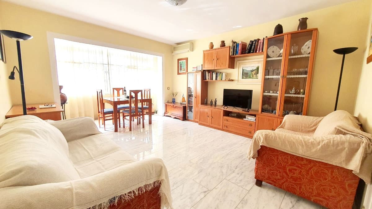 Top Floor Apartment in Fuengirola — photo 2 of 10