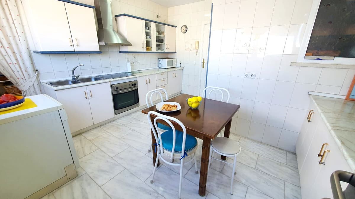 Top Floor Apartment in Fuengirola — photo 8 of 10