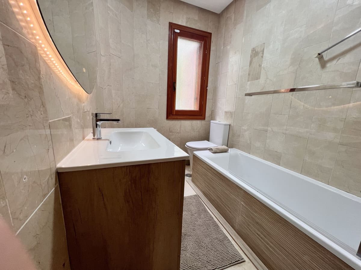 Ground Floor Apartment in Nueva Andalucía — photo 8 of 10