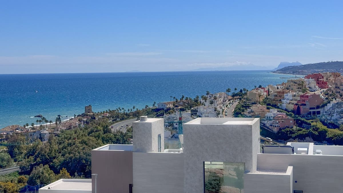 Penthouse in Casares Playa — photo 2 of 10