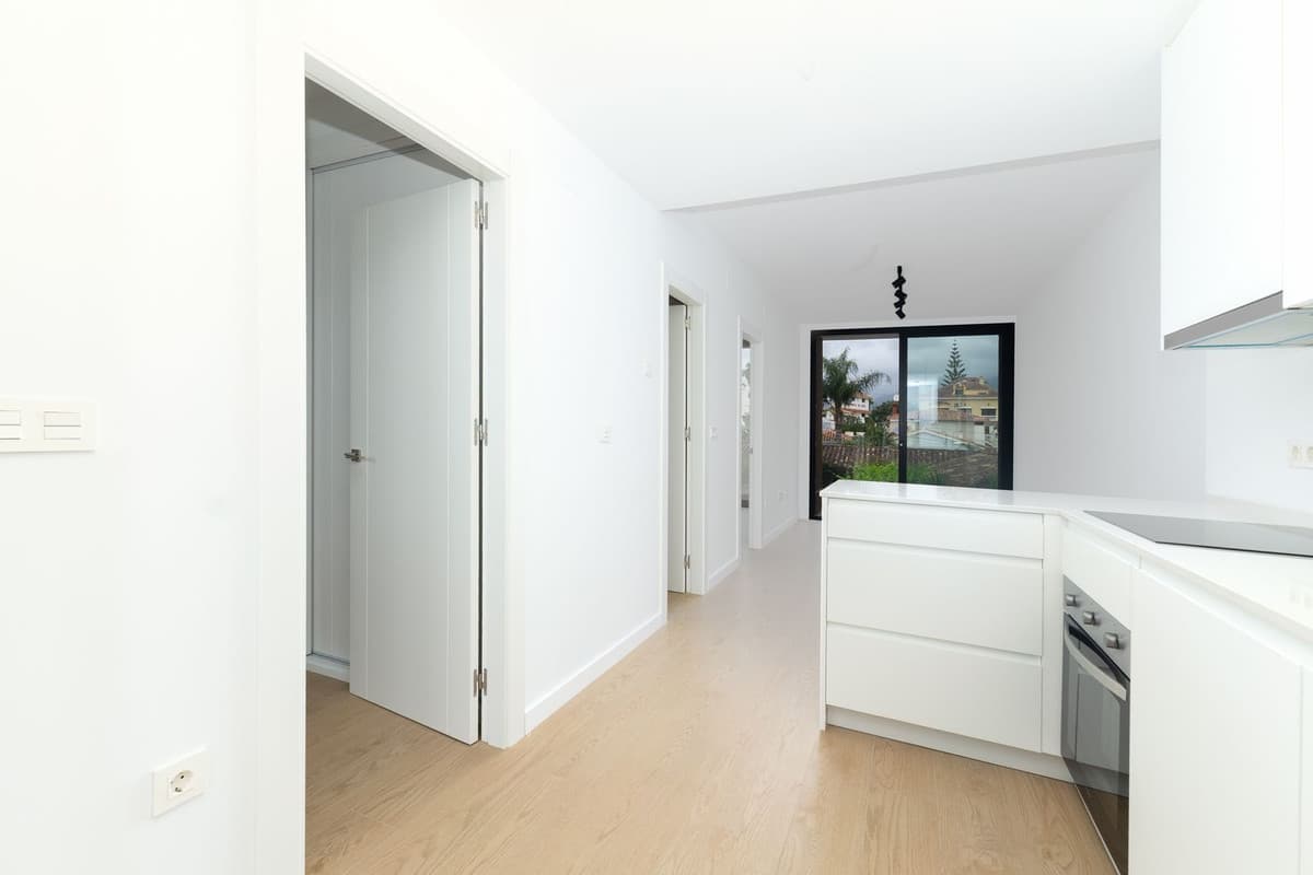 Middle Floor Apartment in Fuengirola — photo 2 of 10
