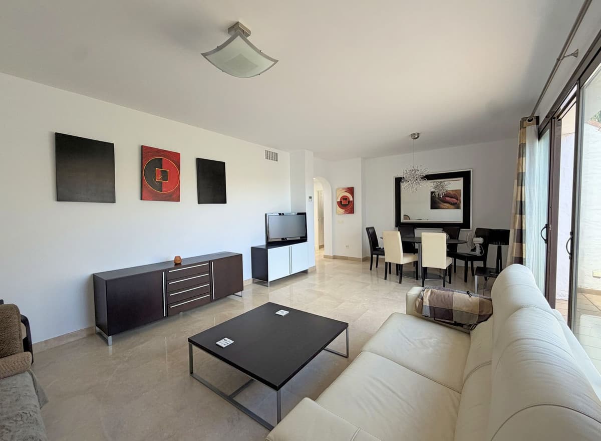 Penthouse in La Duquesa — photo 9 of 10