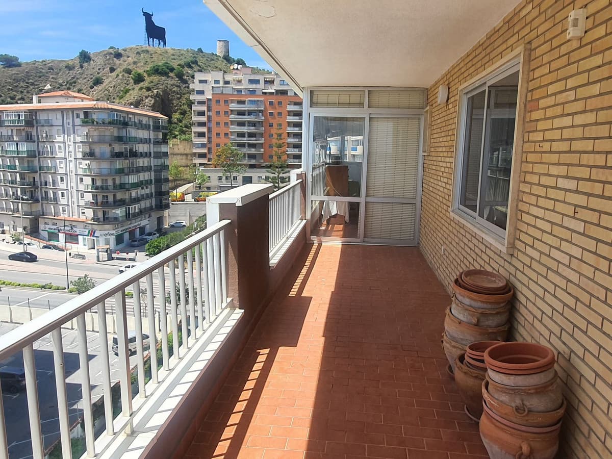 Middle Floor Apartment in Fuengirola — photo 2 of 10