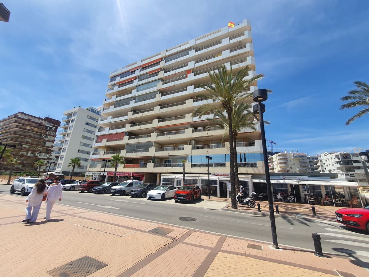 Middle Floor Apartment in Fuengirola — photo 4 of 10