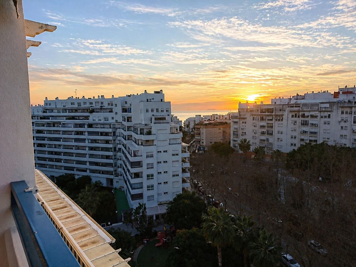 Duplex in Marbella — photo 1 of 10