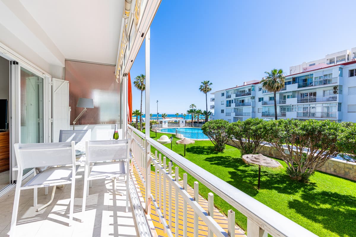 Middle Floor Apartment in Fuengirola — photo 1 of 10