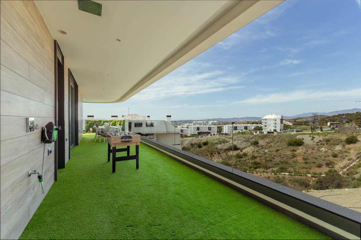 Middle Floor Apartment in Fuengirola — photo 4 of 10