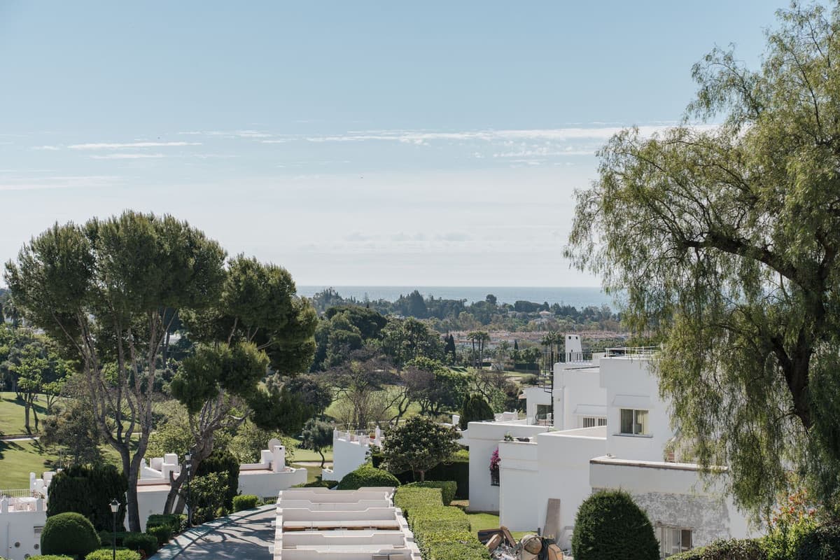 Penthouse in Nueva Andalucía — photo 9 of 10