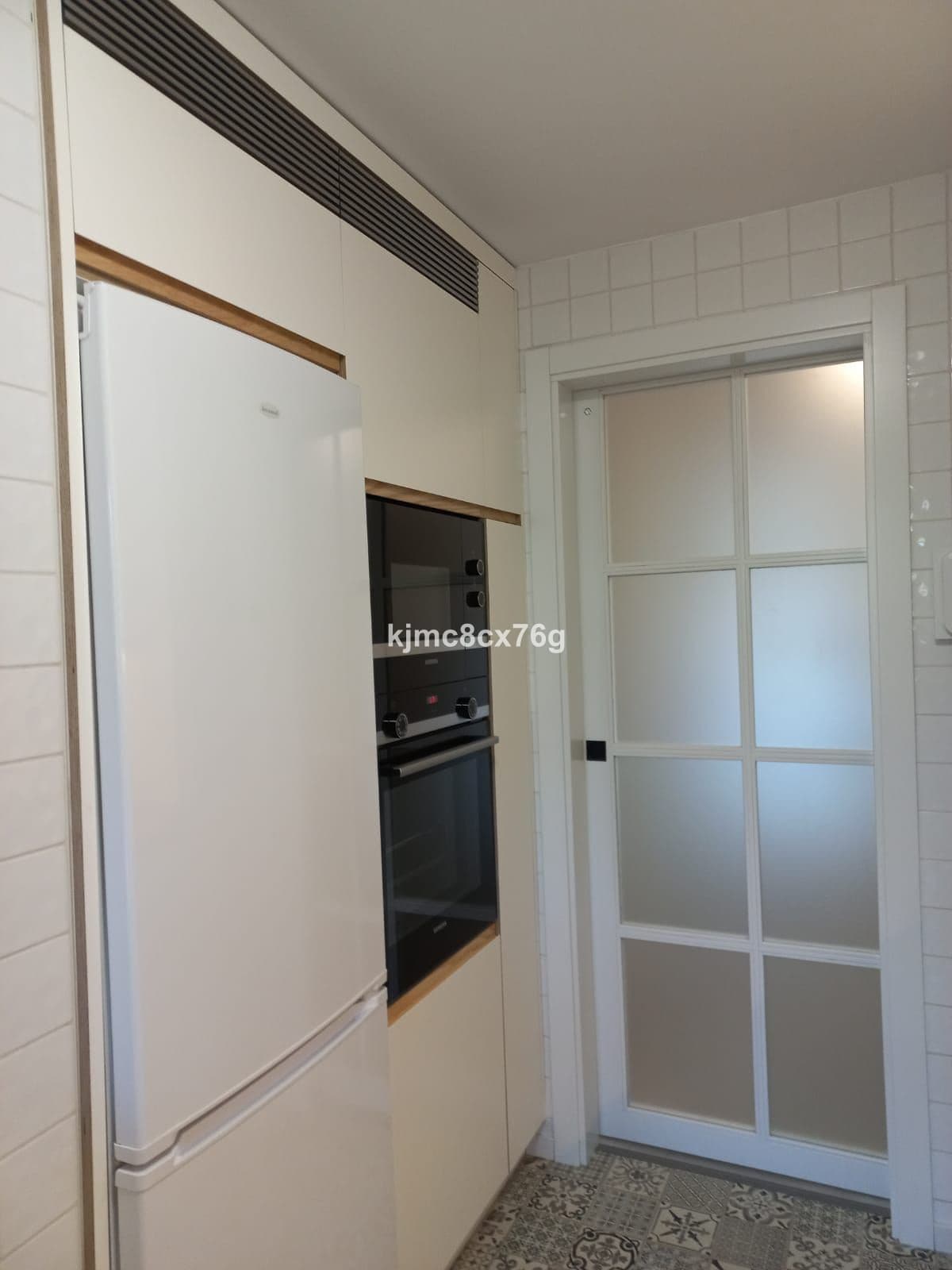 Middle Floor Apartment in Calahonda — photo 10 of 10