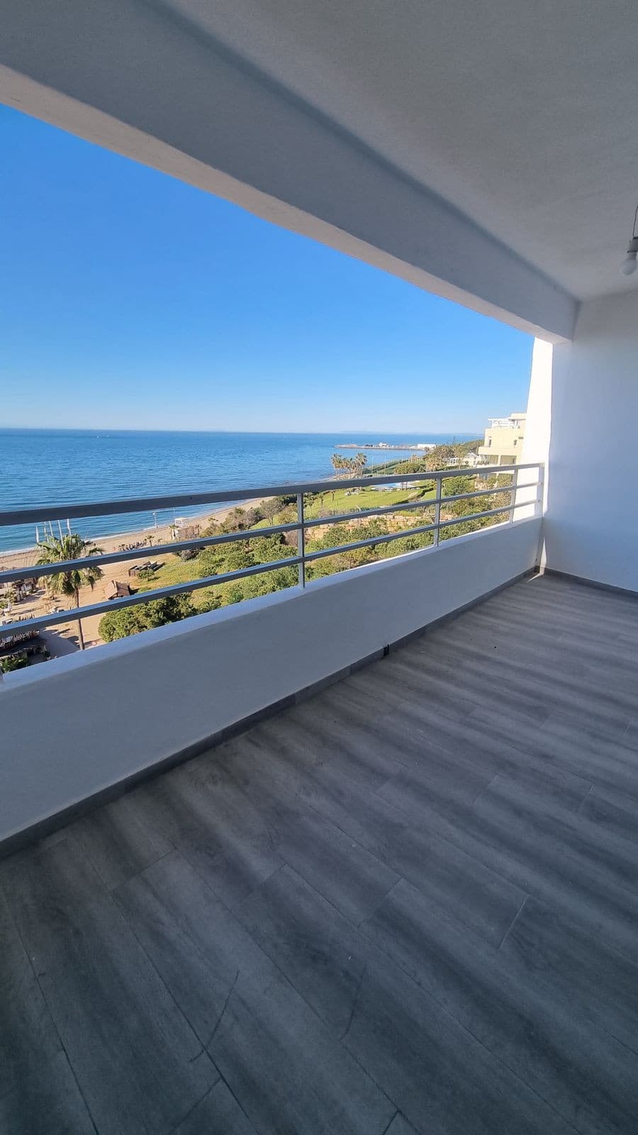 Top Floor Studio in Calahonda — photo 4 of 10