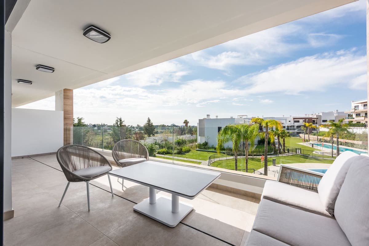 Middle Floor Apartment in Atalaya — photo 1 of 10