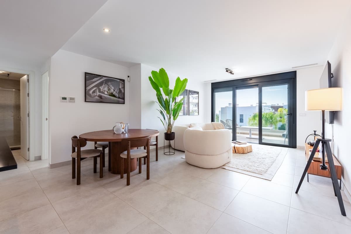 Middle Floor Apartment in Atalaya — photo 10 of 10