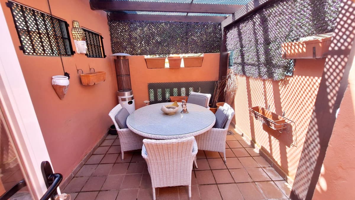 Penthouse in La Duquesa — photo 9 of 10