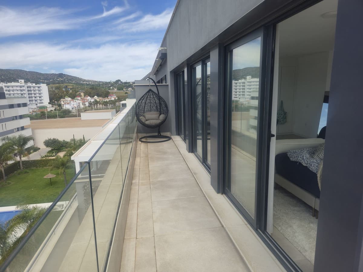 Penthouse Duplex in Los Alamos — photo 8 of 10