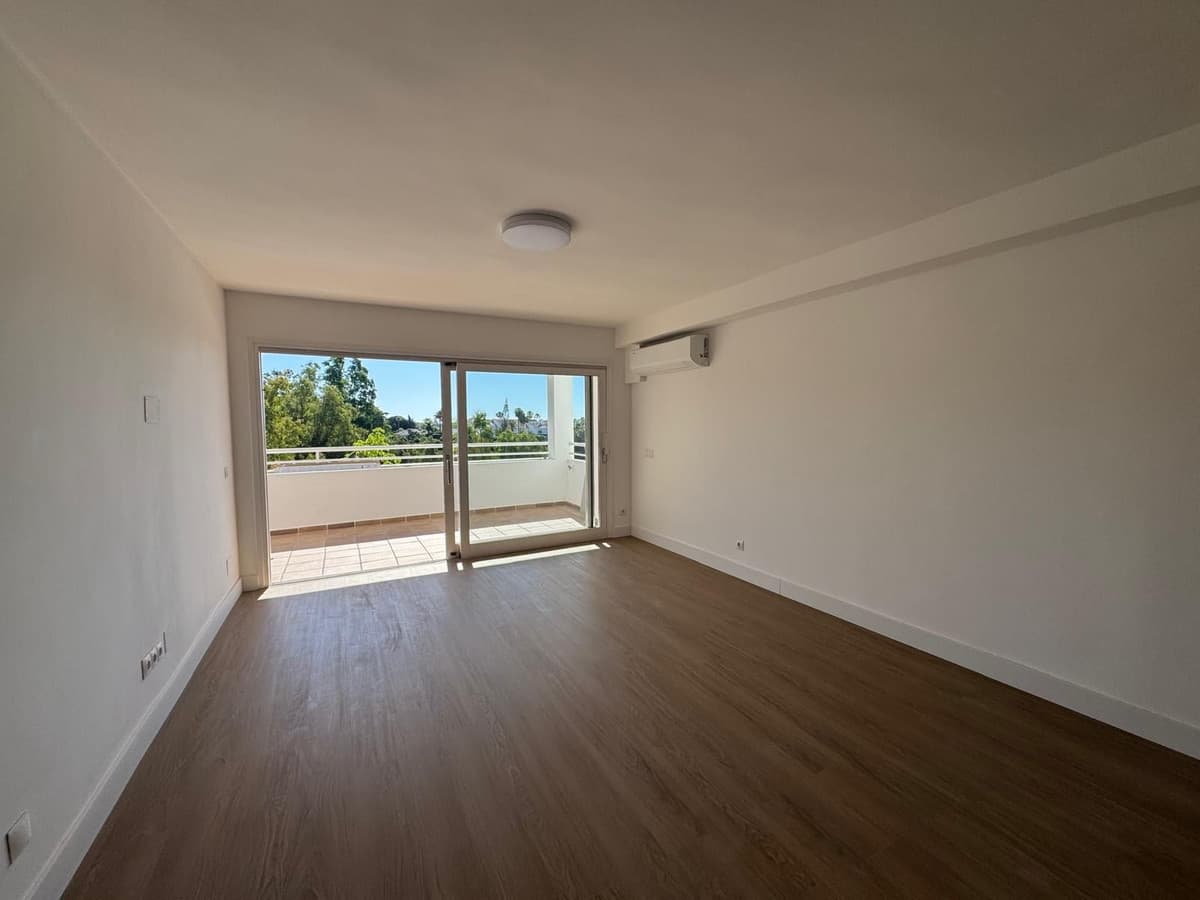 Middle Floor Apartment in Atalaya — photo 8 of 10