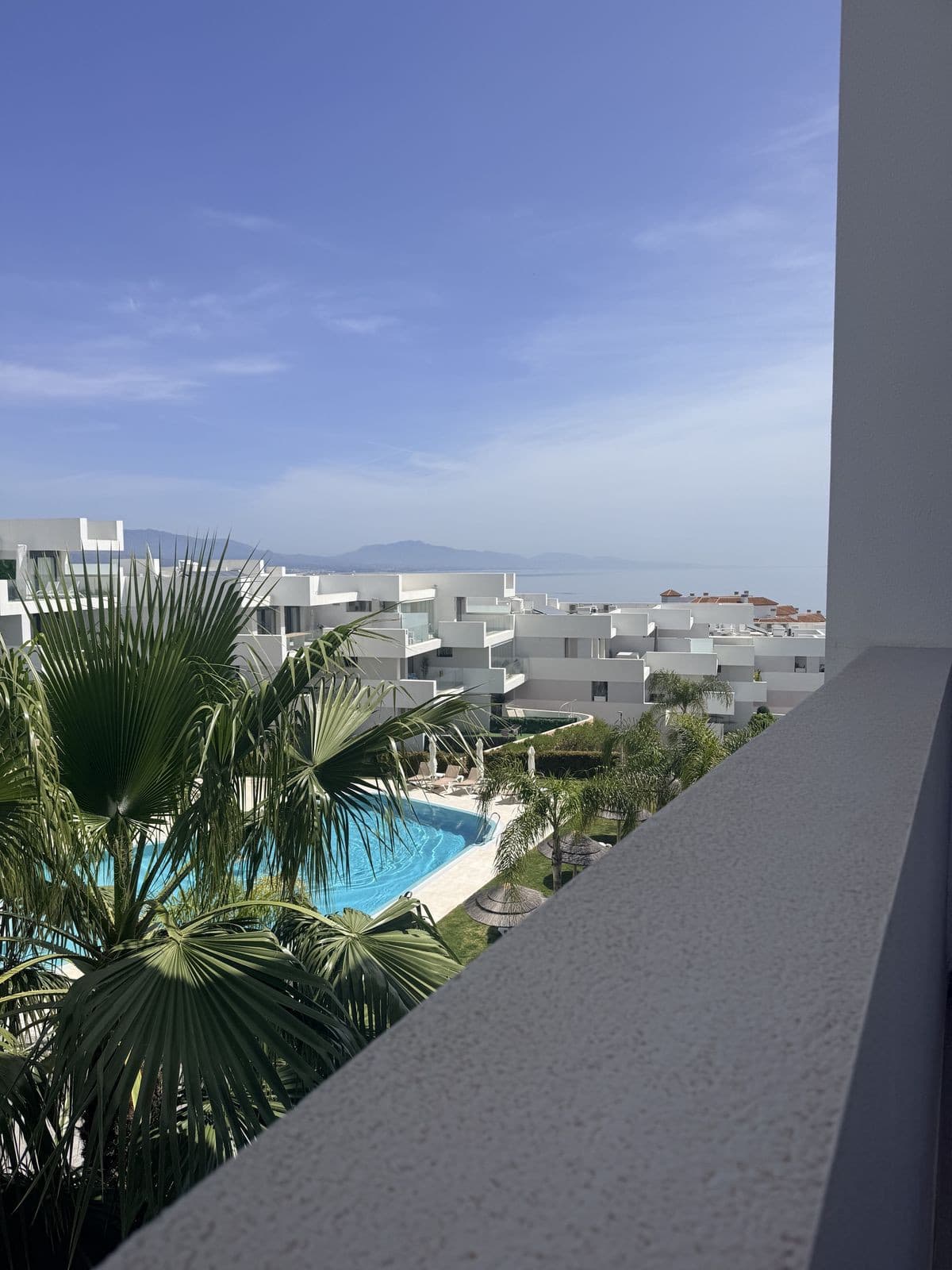 Middle Floor Apartment in Manilva — photo 10 of 10