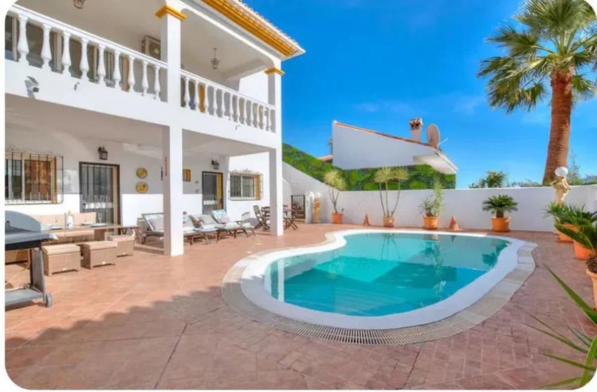Detached Villa in Monda — photo 8 of 10