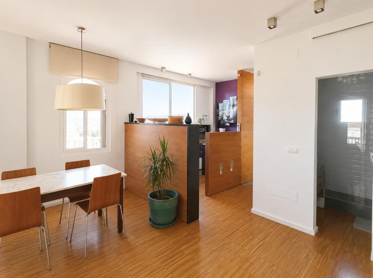 Top Floor Apartment in Málaga Centro — photo 5 of 10