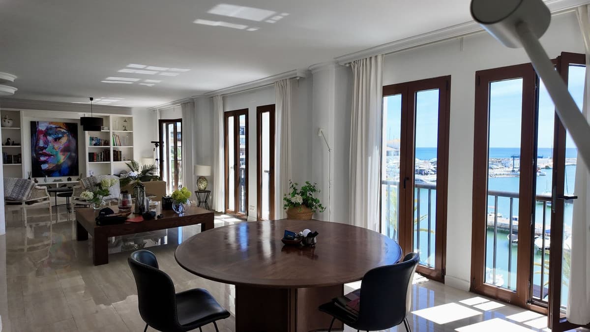 Penthouse Duplex in La Duquesa — photo 9 of 10