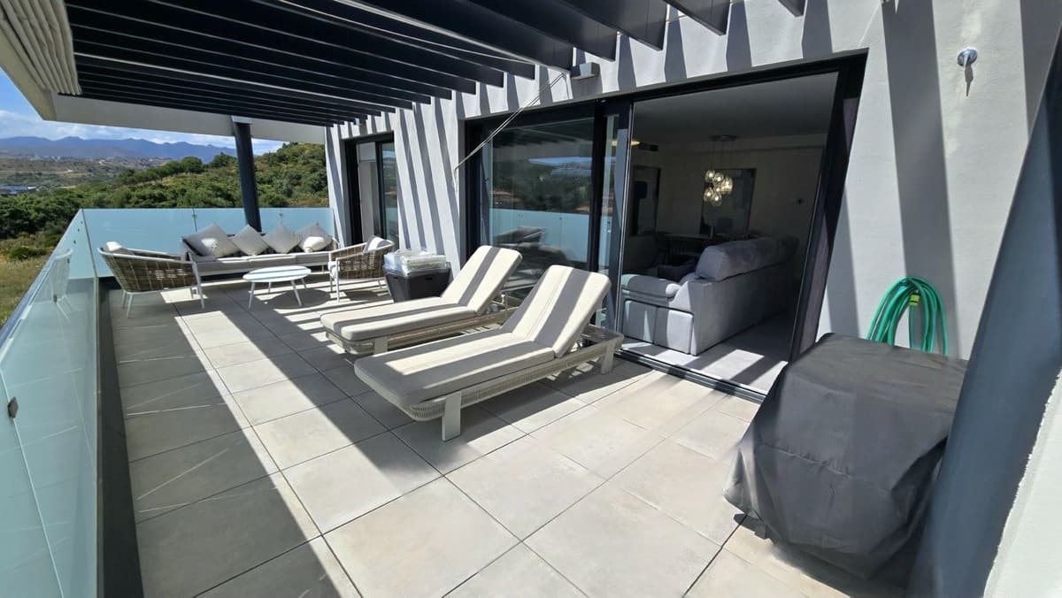 Middle Floor Apartment in La Cala de Mijas — photo 9 of 10