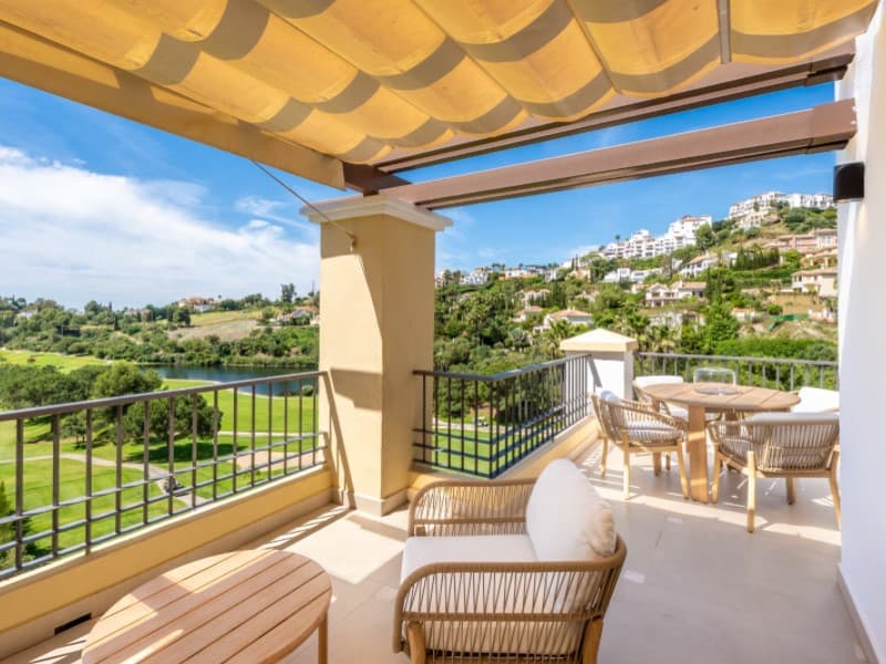 Penthouse in Benahavís — photo 8 of 10