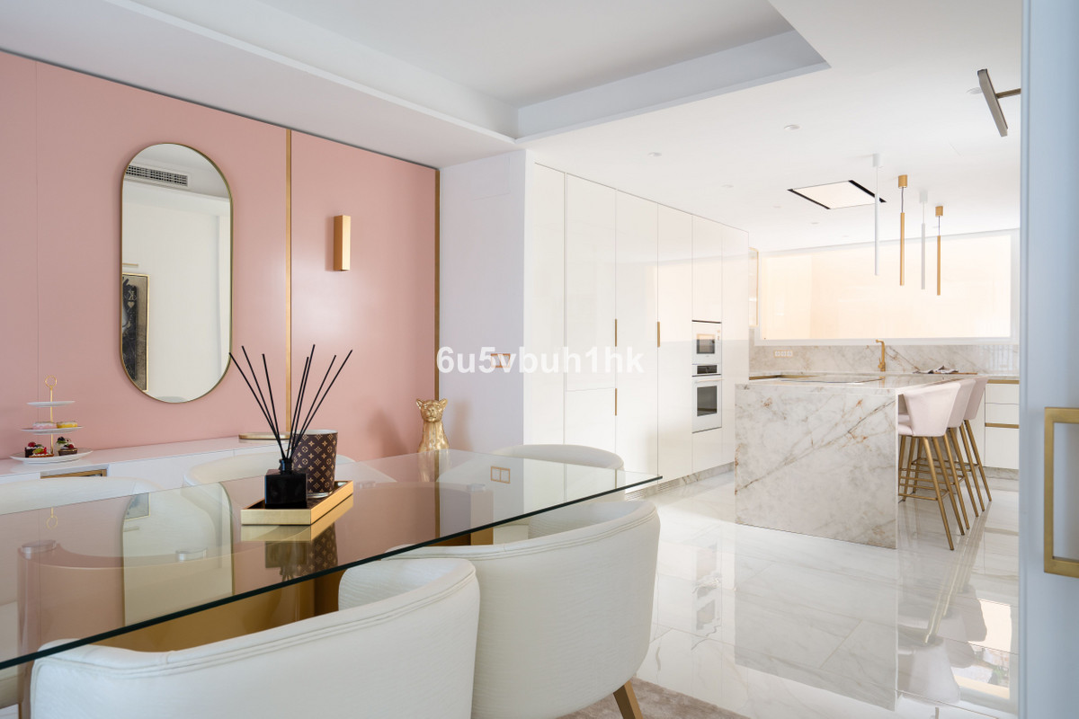 Semi-Detached House in La Mairena — photo 10 of 10