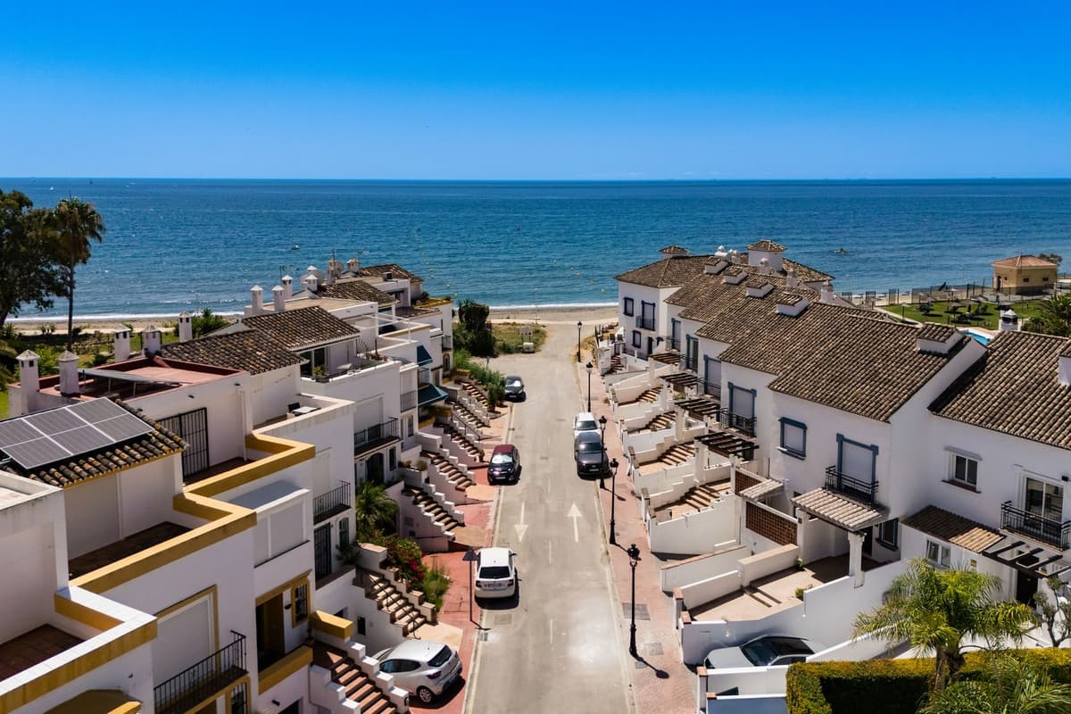 Detached Villa in Estepona — photo 4 of 10