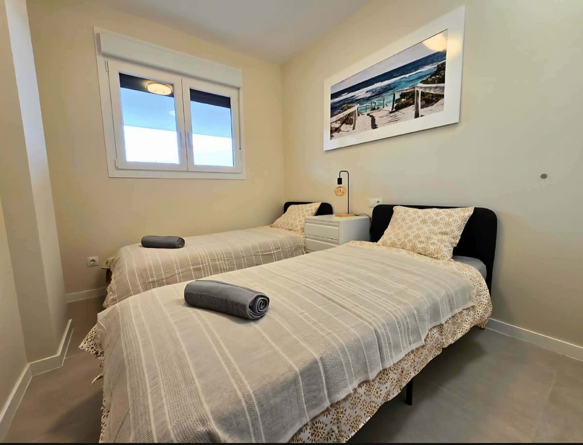 Ground Floor Apartment in Estepona — photo 7 of 10