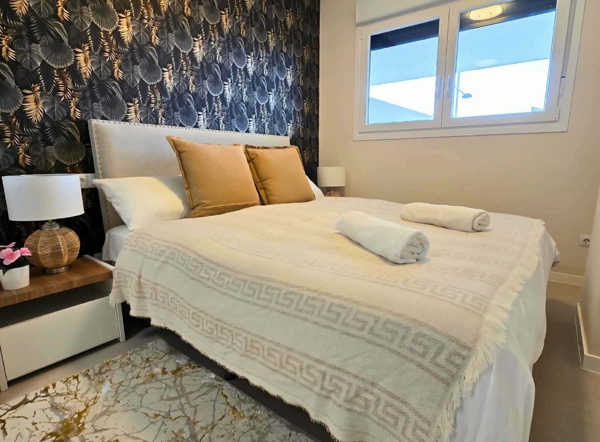 Ground Floor Apartment in Estepona — photo 8 of 10