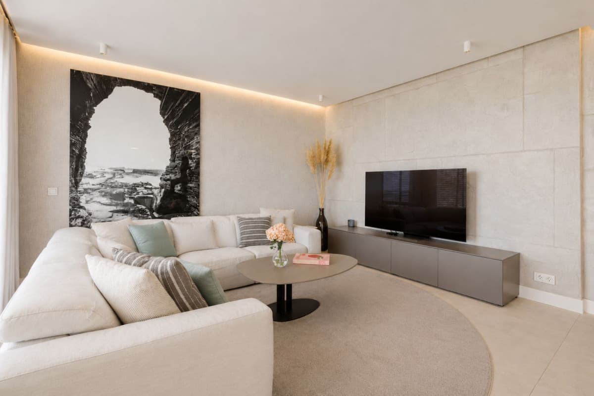 Middle Floor Apartment in Estepona — photo 4 of 10