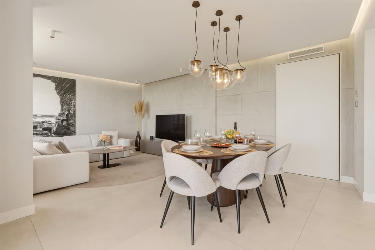 Middle Floor Apartment in Estepona — photo 7 of 10
