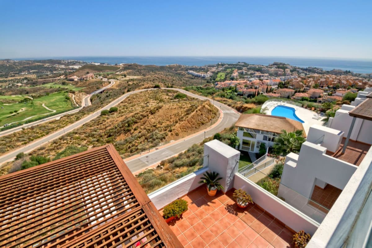 Penthouse Duplex in La Cala de Mijas — photo 2 of 10